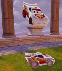 disney infinity character lightning mcqueen