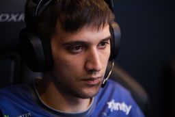 Arteezy.jpg